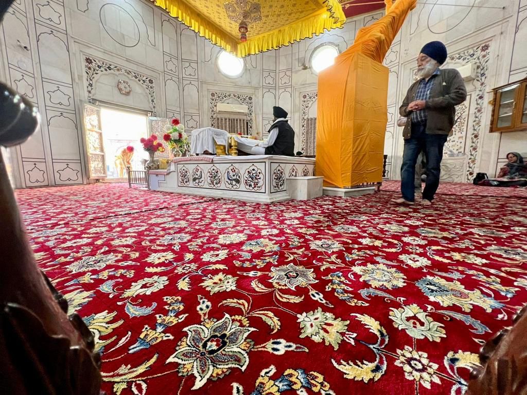 Gurudwara Sanctum Hall Red Floral Carpet Full View MR Enterprises Panipat