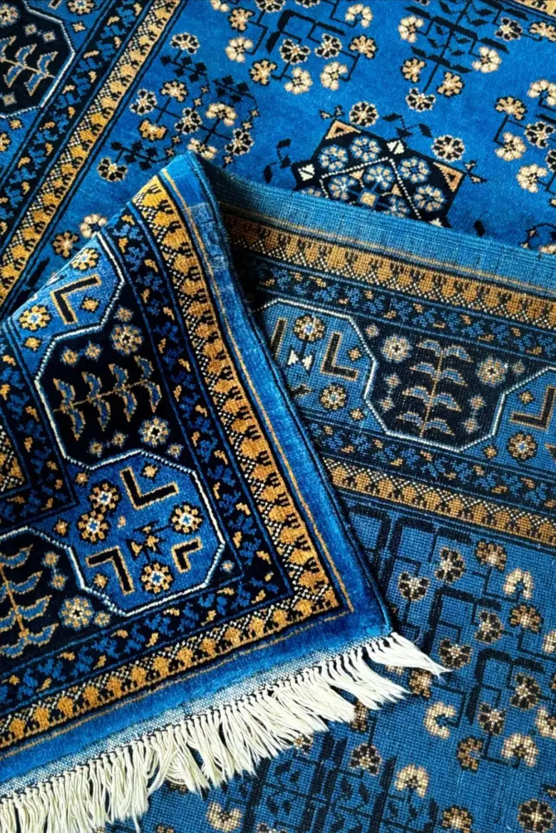 Hand Knotted Carpets